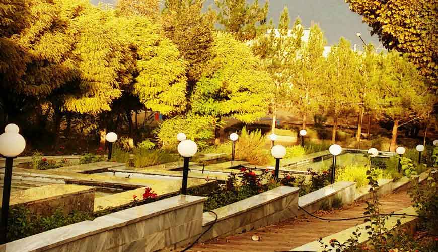 مجموعه باغ تالار میبد