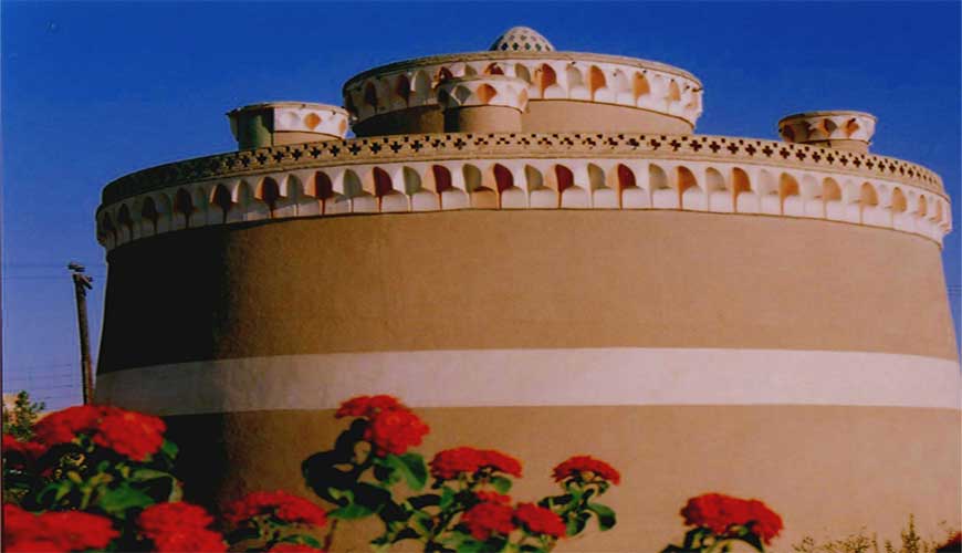 برج کبوترخانه میبد