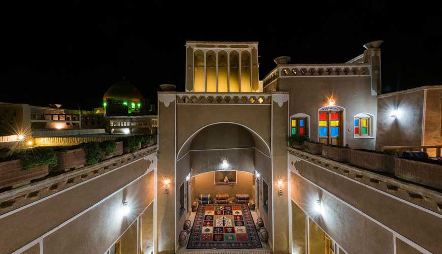 اقامتگاه سنتی انار
