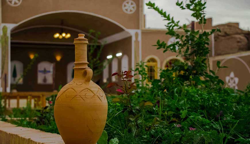 اقامتگاه بوم گردی بابا خداداد یزد
