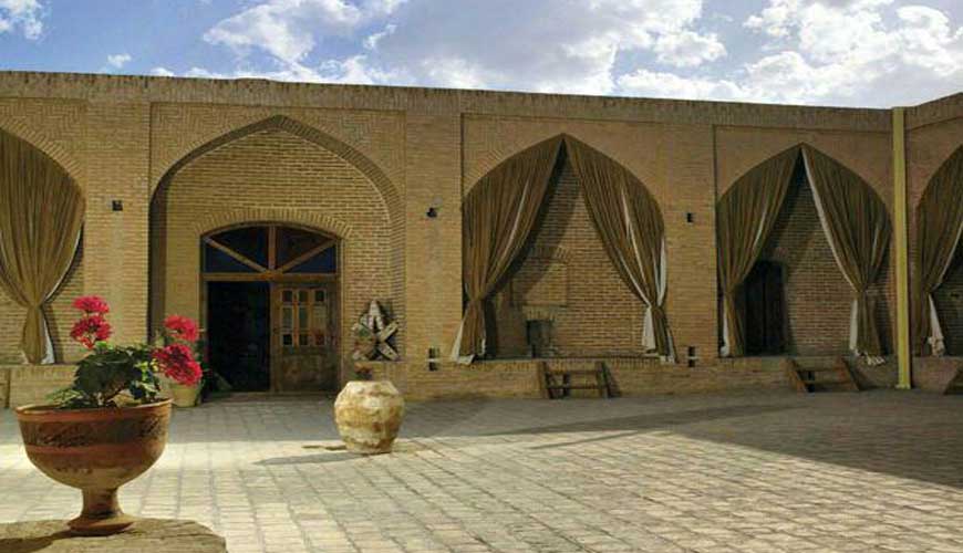 مجموعه ارگ تاریخی سر یزد 