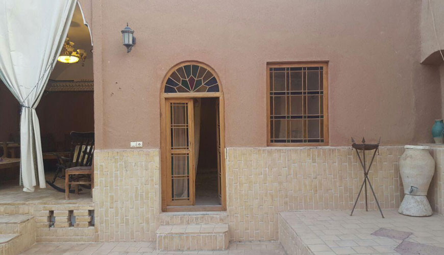 هتل سنتی فروردین