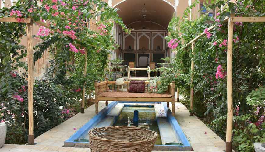 اقامتگاه سنتی قنات یزد