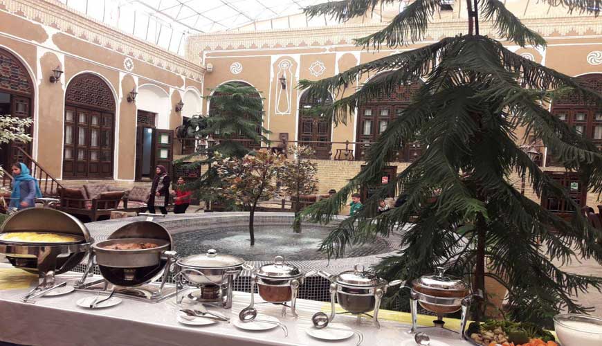 Rose Yazd Traditional Hotel