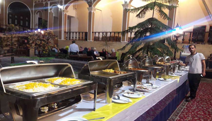 Rose Yazd Traditional Hotel