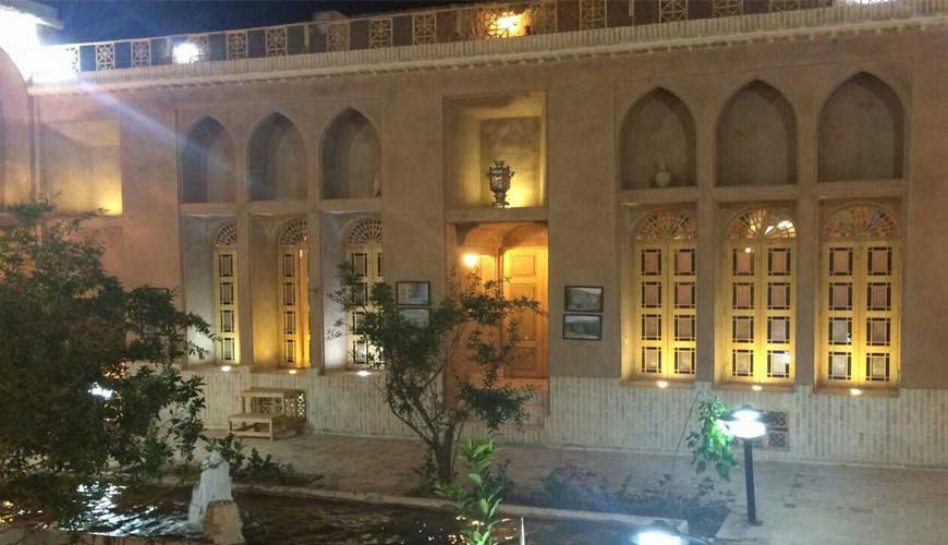 اقامتگاه سنتی شعرباف