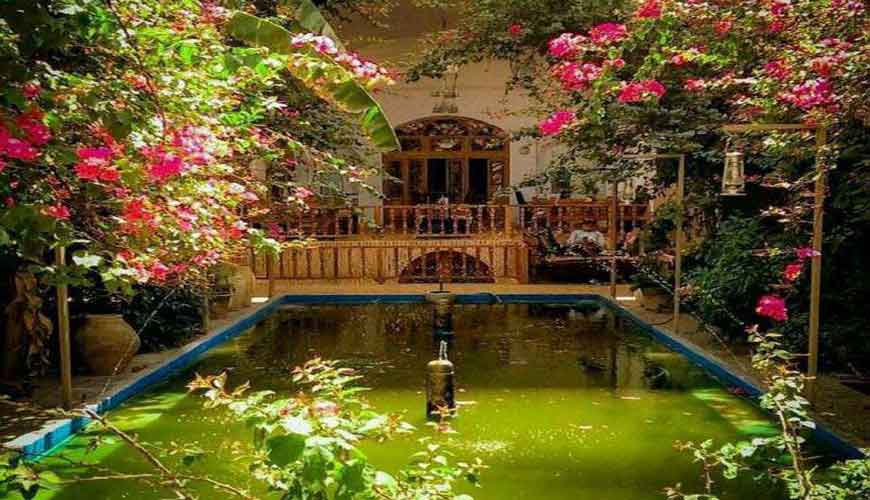 هتل سنتی کهن کاشانه یزد