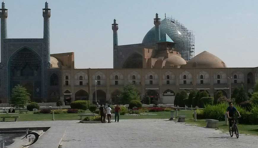 Mahoor Gesht Bastan travel agency of Yazd