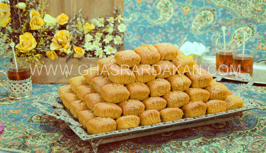 بنگاه شیرینی سازی قصر اردکان
