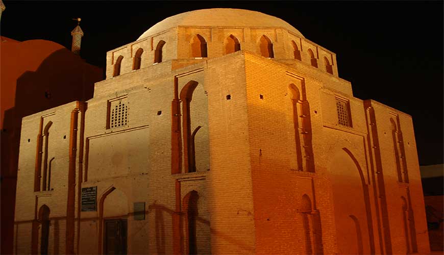 بقعه دوازده امام یزد